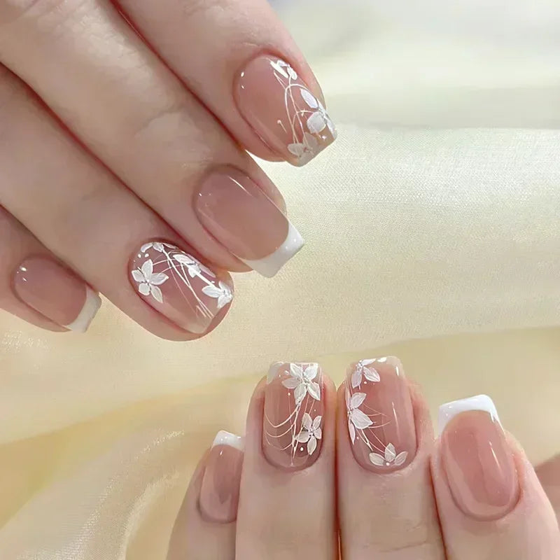 24pcs Short Y2K Rhinestone Press-On Nails with Glue