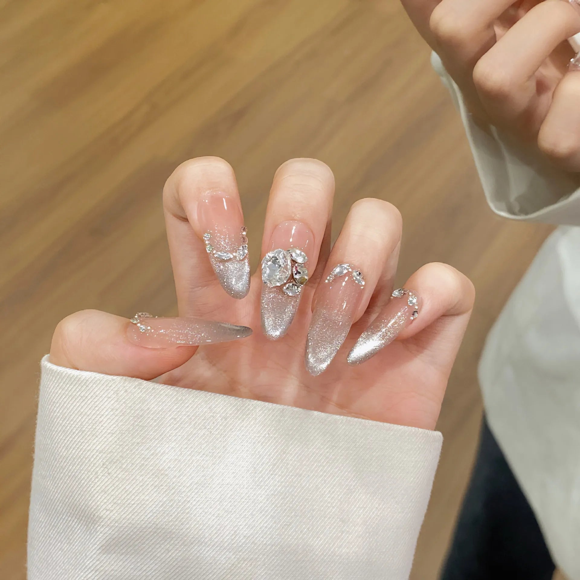 10Pcs Pink Butterfly Cat Eye French Press-On Nails