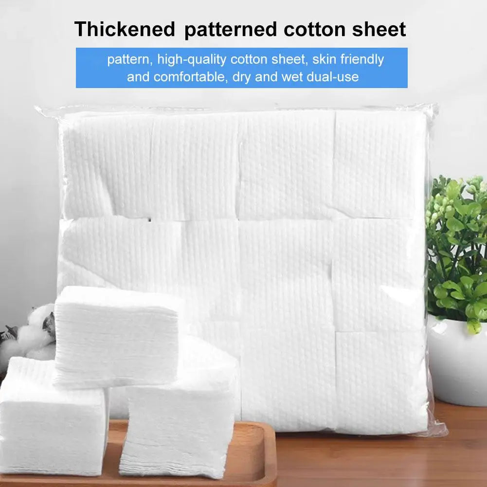 600 Disposable Cotton Pads – Makeup & Facial Care