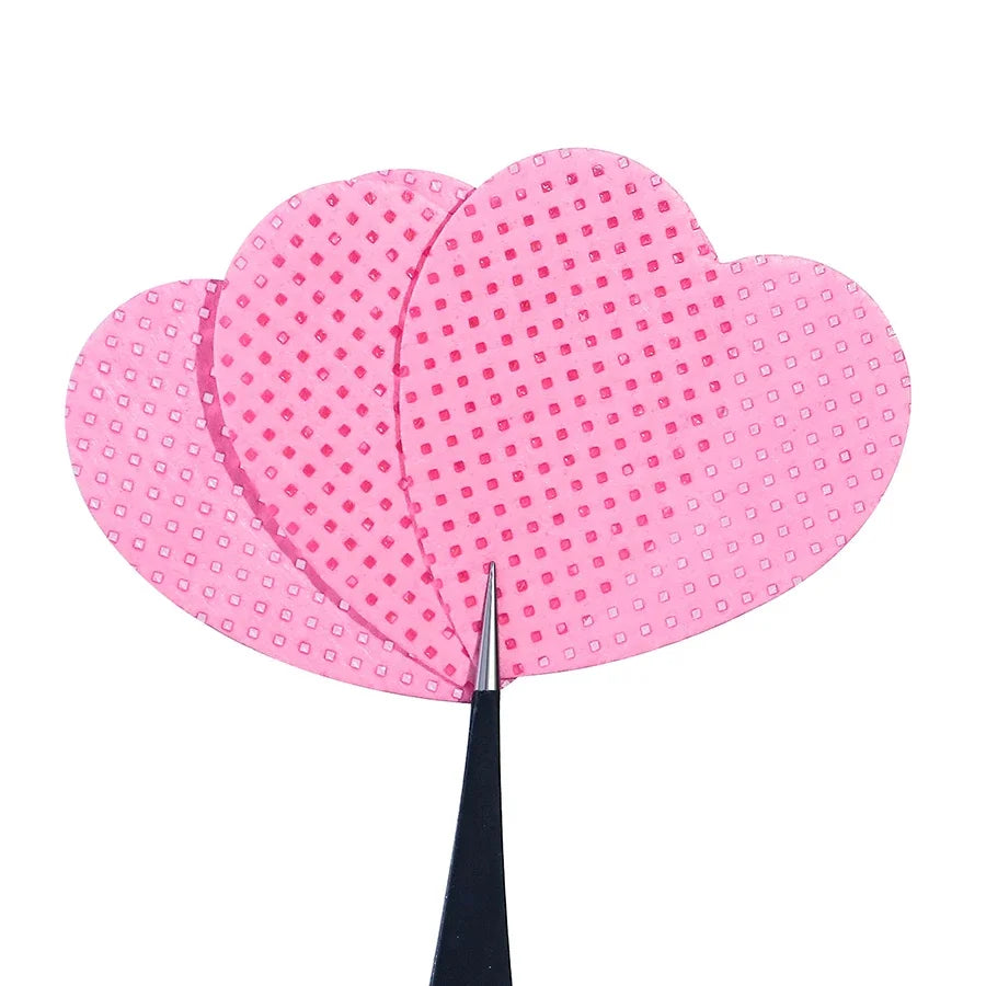 200pcs Heart-Shaped Cotton Pads – Nail & Eyelash Care