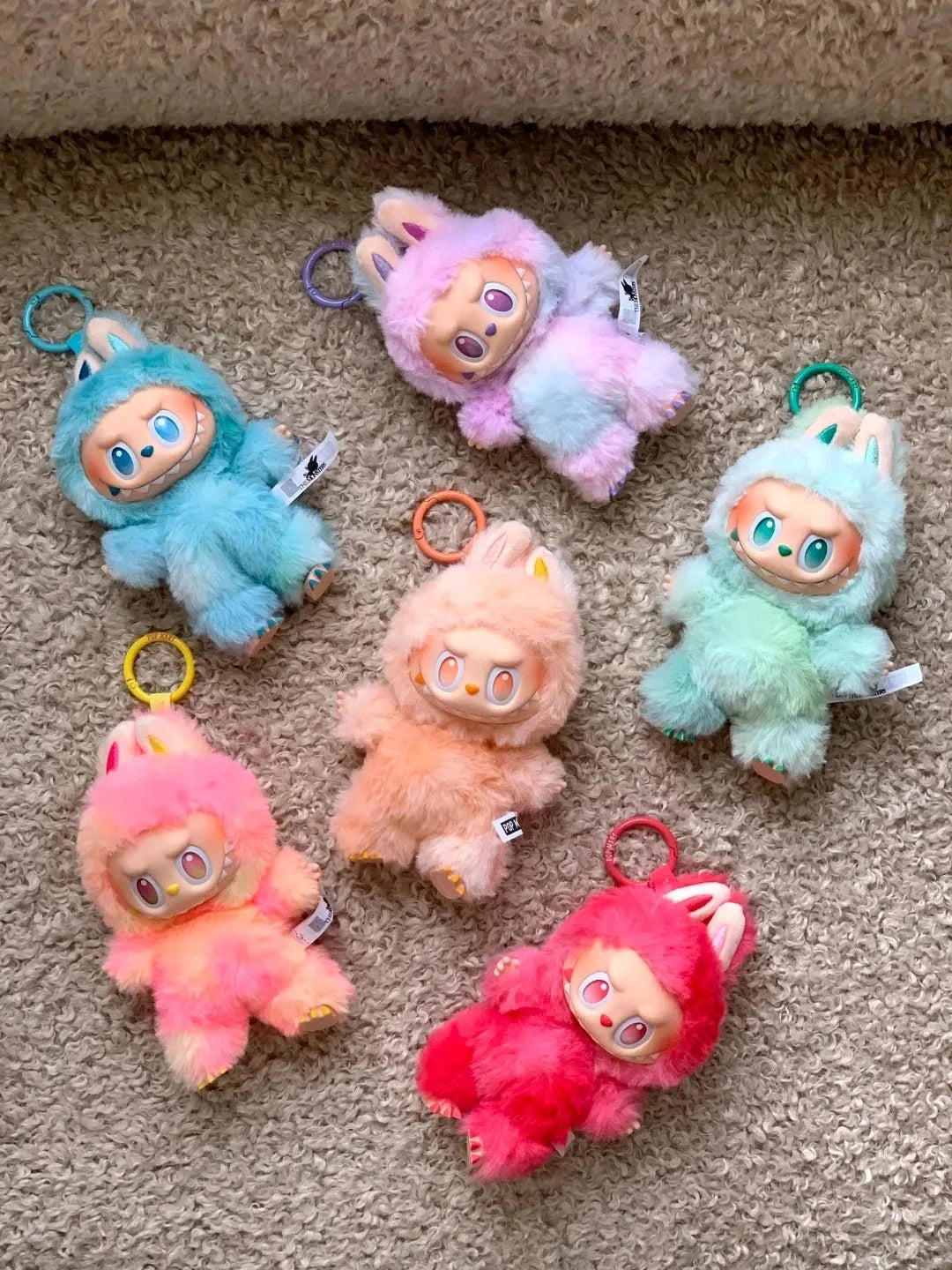 “Labubu The Monsters Big Into Energy V3 Blind Box Collectible” Vervelle