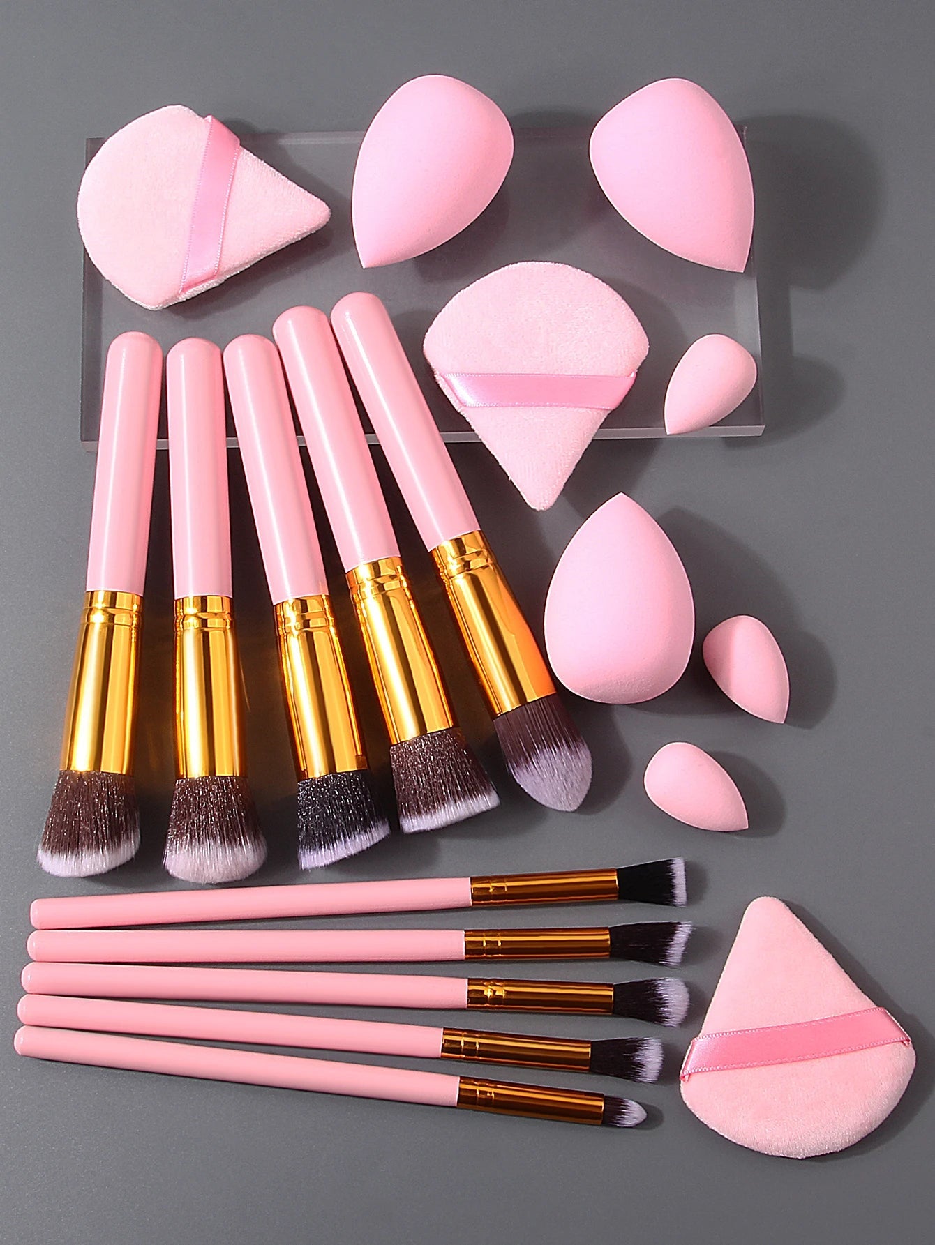 19-Piece Pink Makeup Brush & Beauty Tool Set Vervelle
