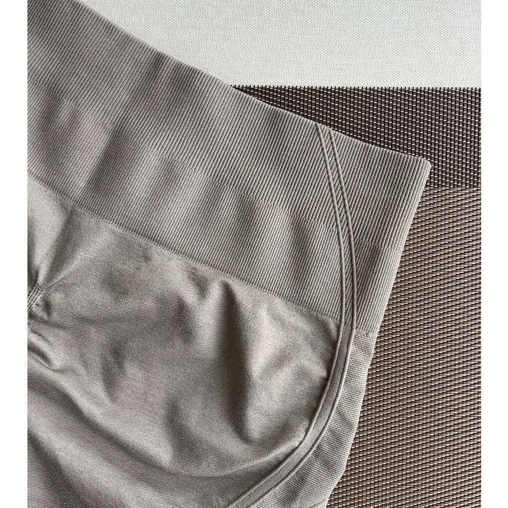 TKITK Women’s High Waist Seamless Gym & Yoga Shorts Workout Pants Vervelle