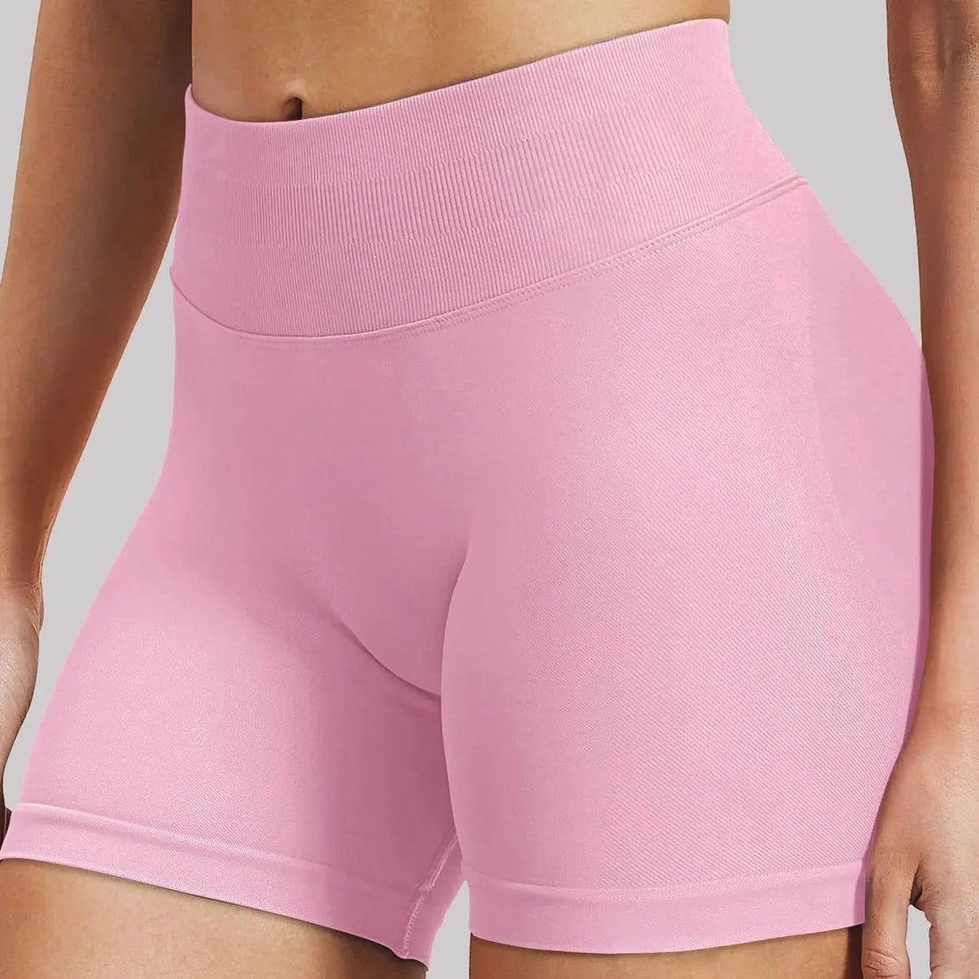 Women’s Low Ribbed Band Scrunch Bum Seamless Gym & Yoga Shorts Vervelle