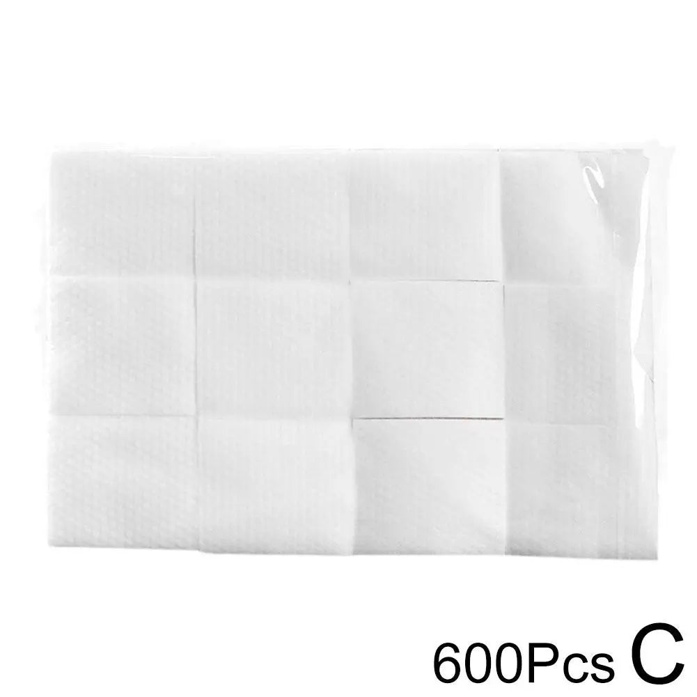 600 Disposable Cotton Pads – Makeup & Facial Care