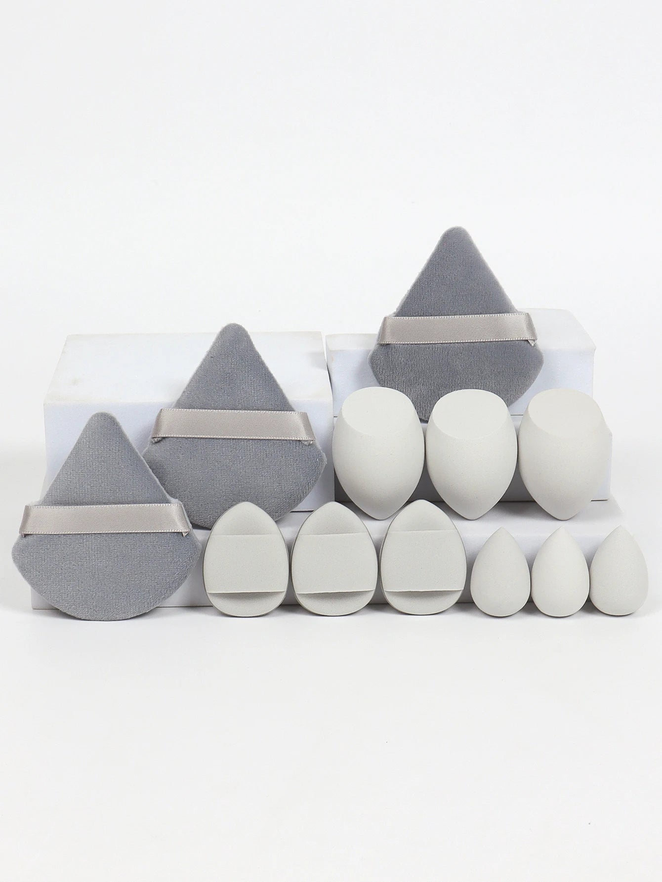 12Pcs Makeup Sponge & Puff Set for Blending & Powder Vervelle