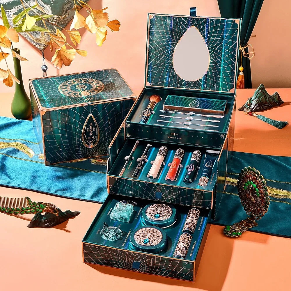 Phoenix Makeup Set – Foundation, Concealer & Eyeliner Kit