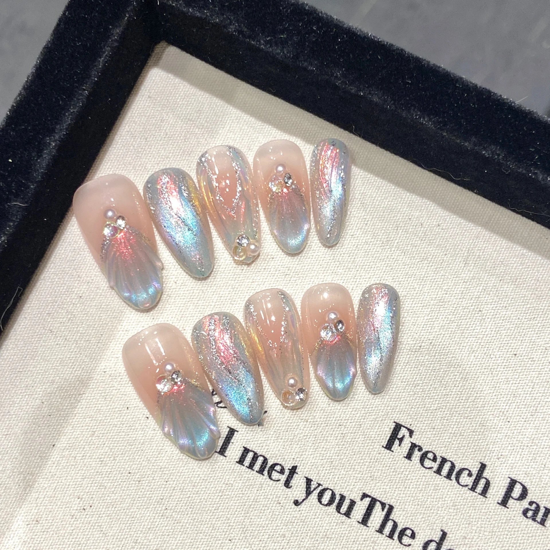 10Pcs Pink Butterfly Cat Eye French Press-On Nails