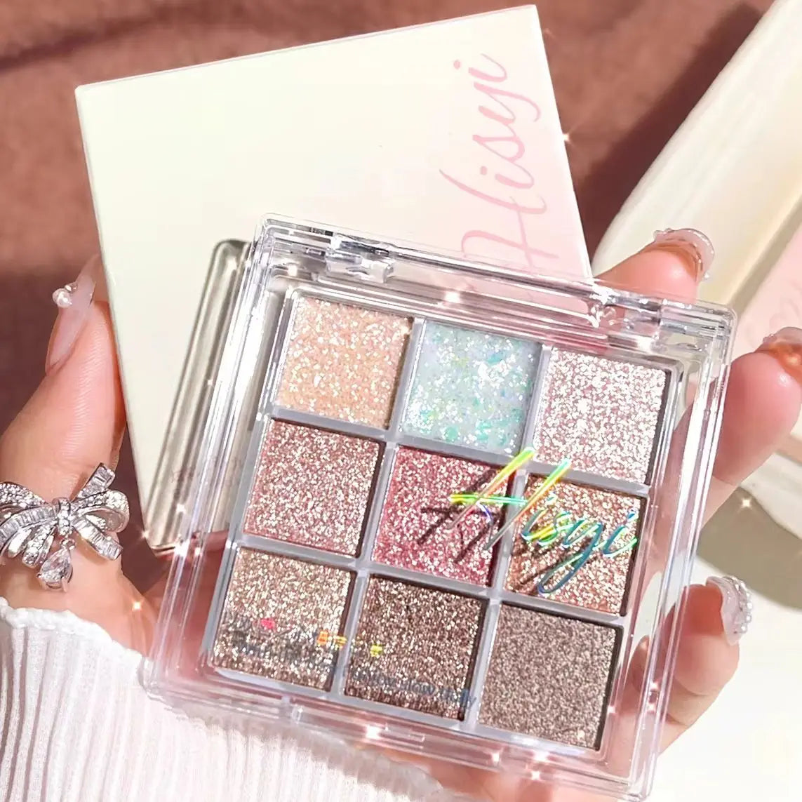 Pearlescent Glitter Highlighter & Eyeshadow Palette