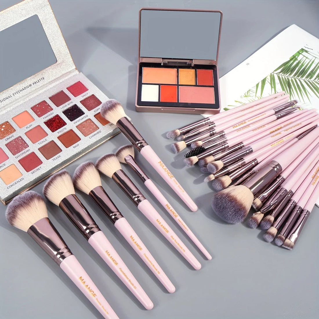 MAANGE 30pcs Professional Brush Set Vervelle