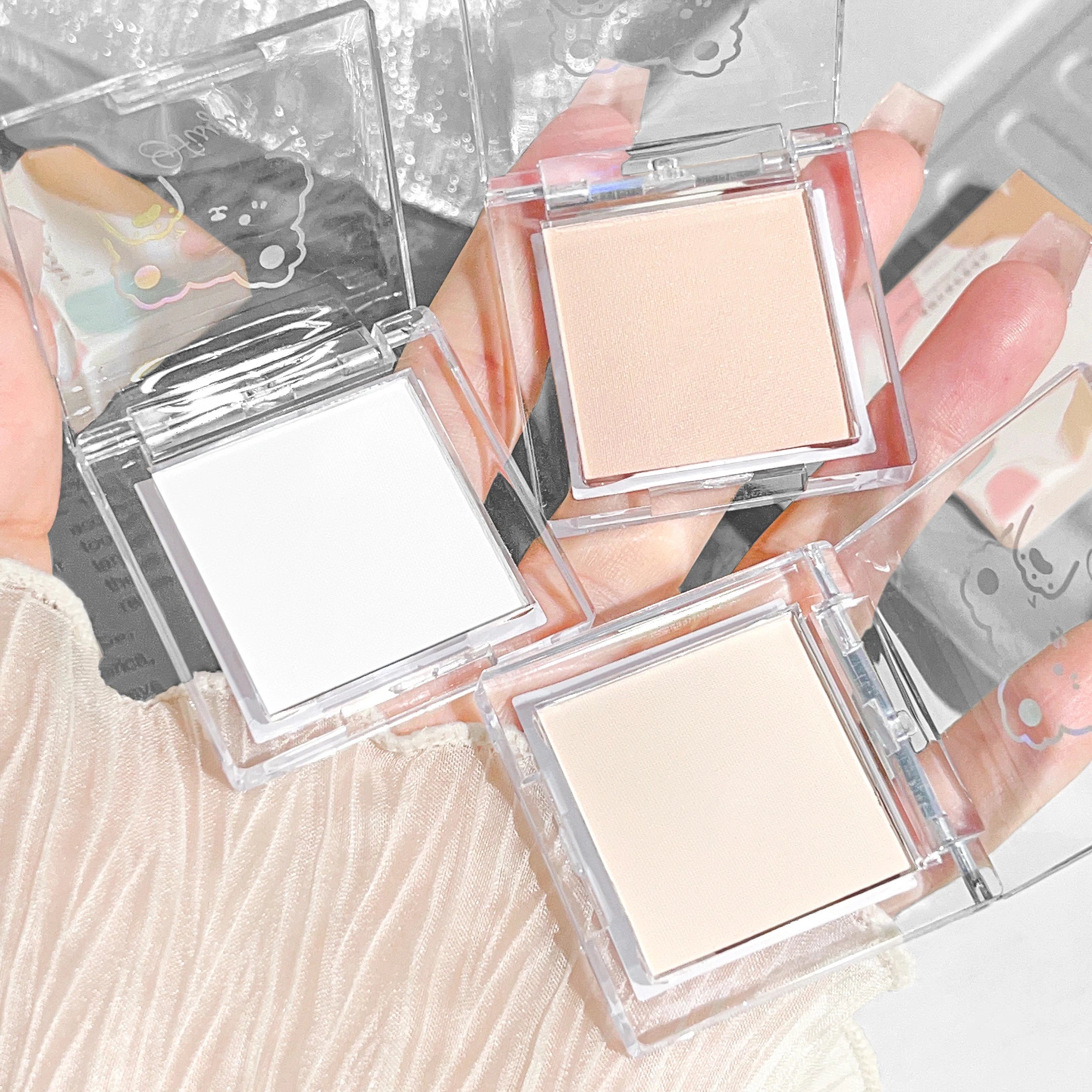 HISYI high-gloss eyeshadow powder is delicate and natural, brightens and lasts for a long time