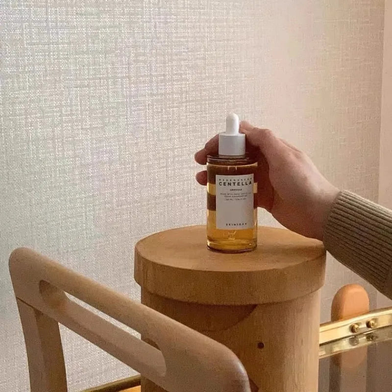 Skin1004 Skin Care Angel Centella Asiatica Essence Hydrating and Maintaining Acne Muscle Oil Control