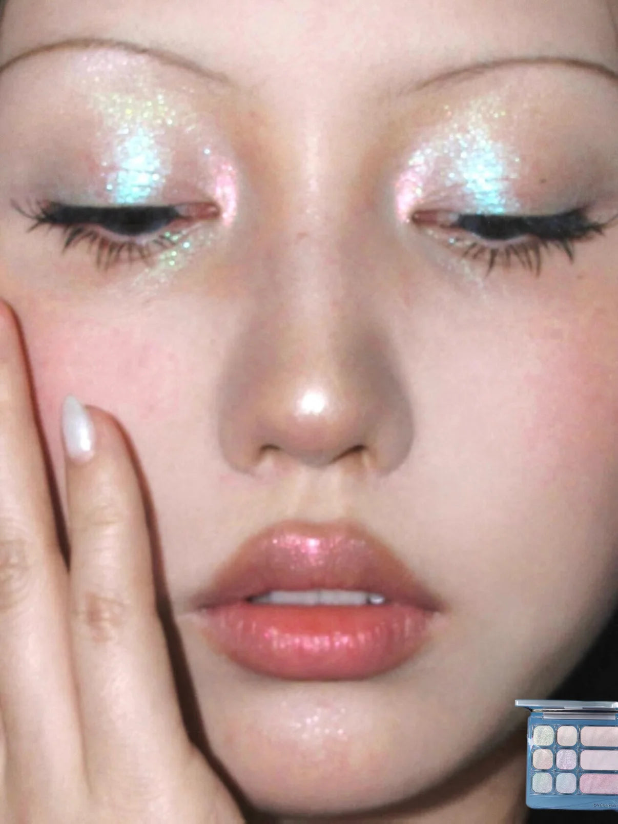 Qianyan Single Chameleon Eyeshadow Pearlescent Matte Powder Cream Shimmer