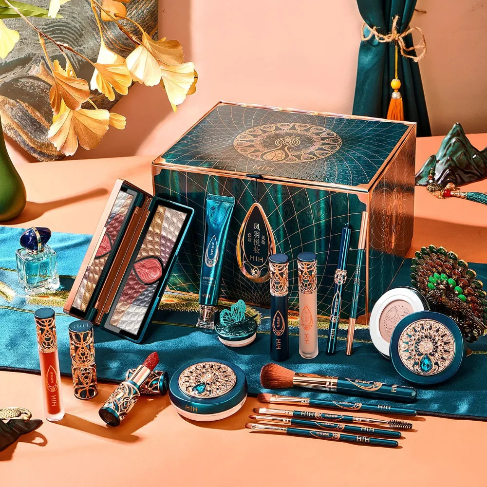 Phoenix Makeup Set – Foundation, Concealer & Eyeliner Kit