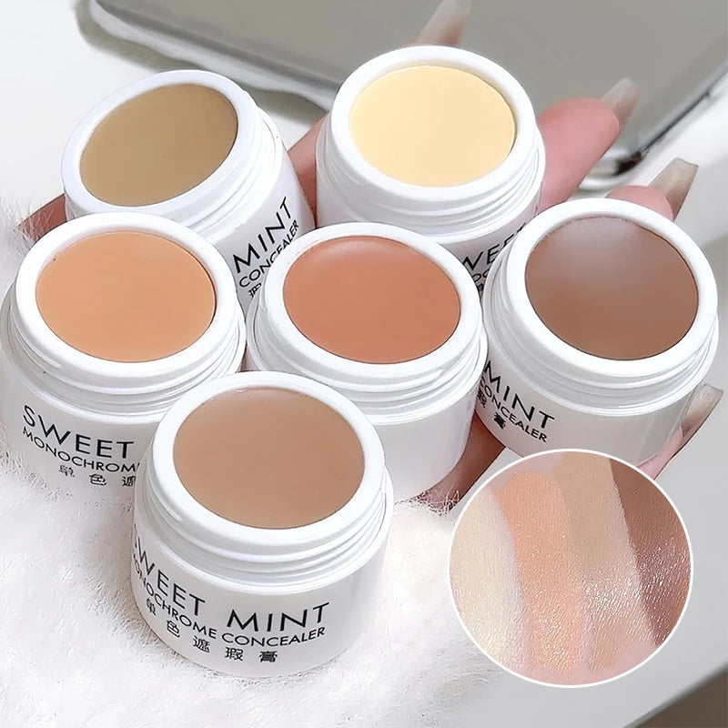 Monochrome Face Concealer for Dark Circles & Contouring